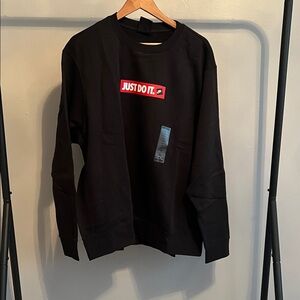 Nike Men's Black Crewneck Sweater